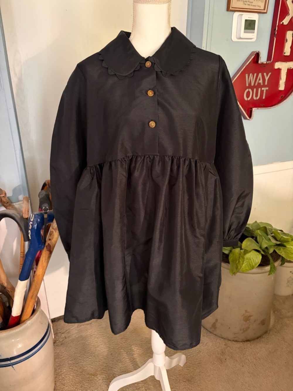 Kika Vargas for Target Black Long Sleeve Scallop Collar Dress